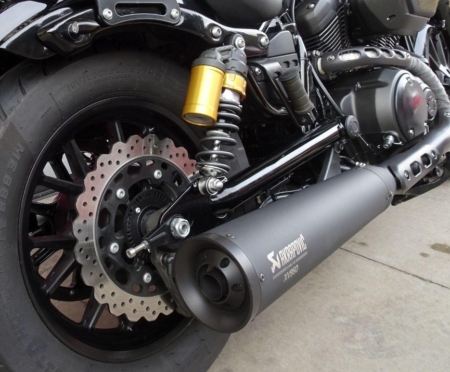 Verstellbarer dB-Killer Akrapovic Yamaha XV 950