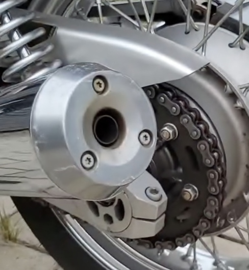 Verstellbarer Klappenauspuff-Umbau – Kawasaki Zephyr 750